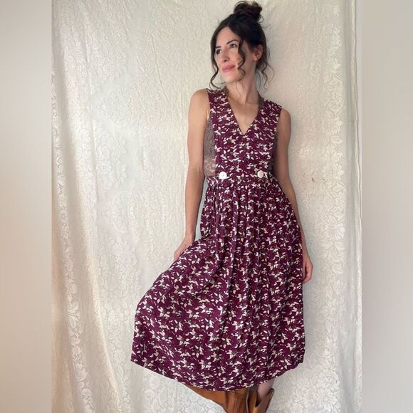 Vintage 80s Purple Floral Pinafore Dress 100% Rayon Apron Style Overall Dress - Picture 1 of 11